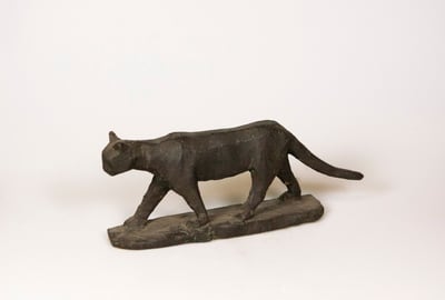 Kleine laufende Katze