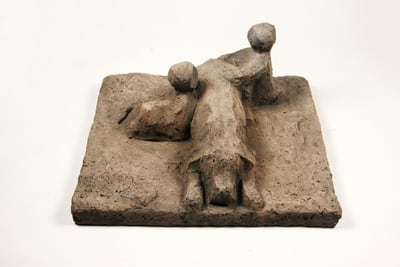 Zwillinge mit Hund