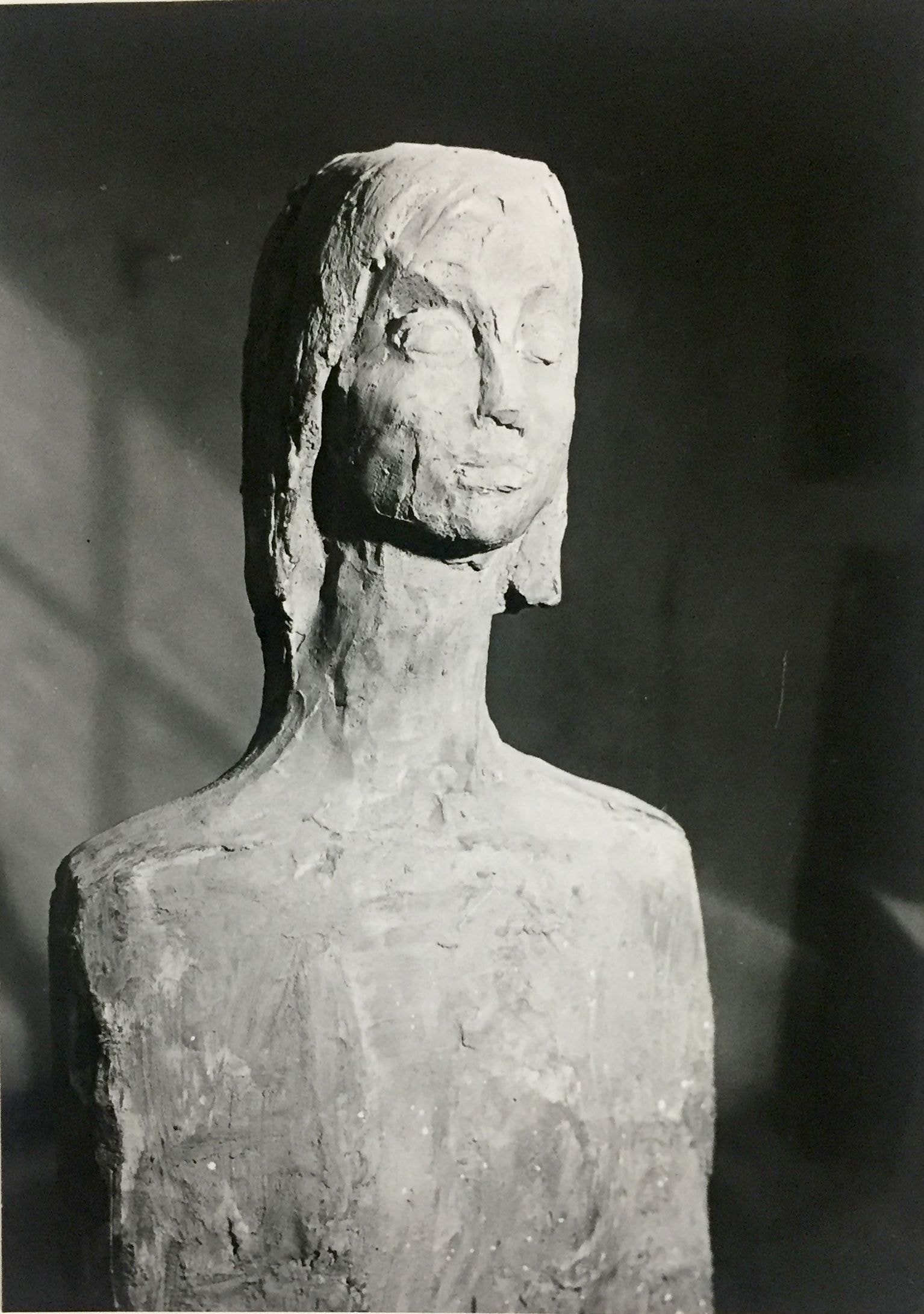 Frauenbüste – More views 1